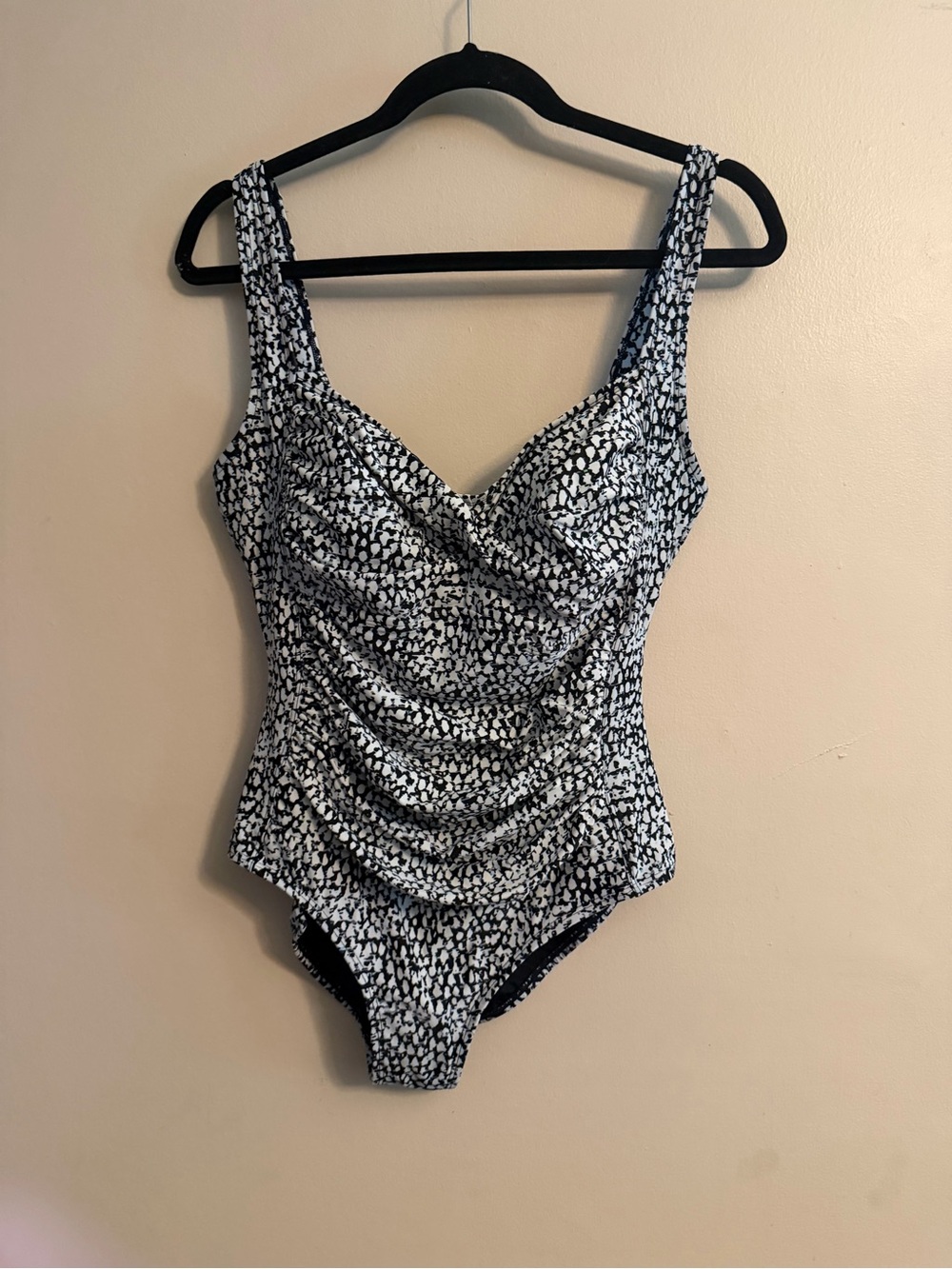 Classic Black & White Ruched One-Piece Swimsuit